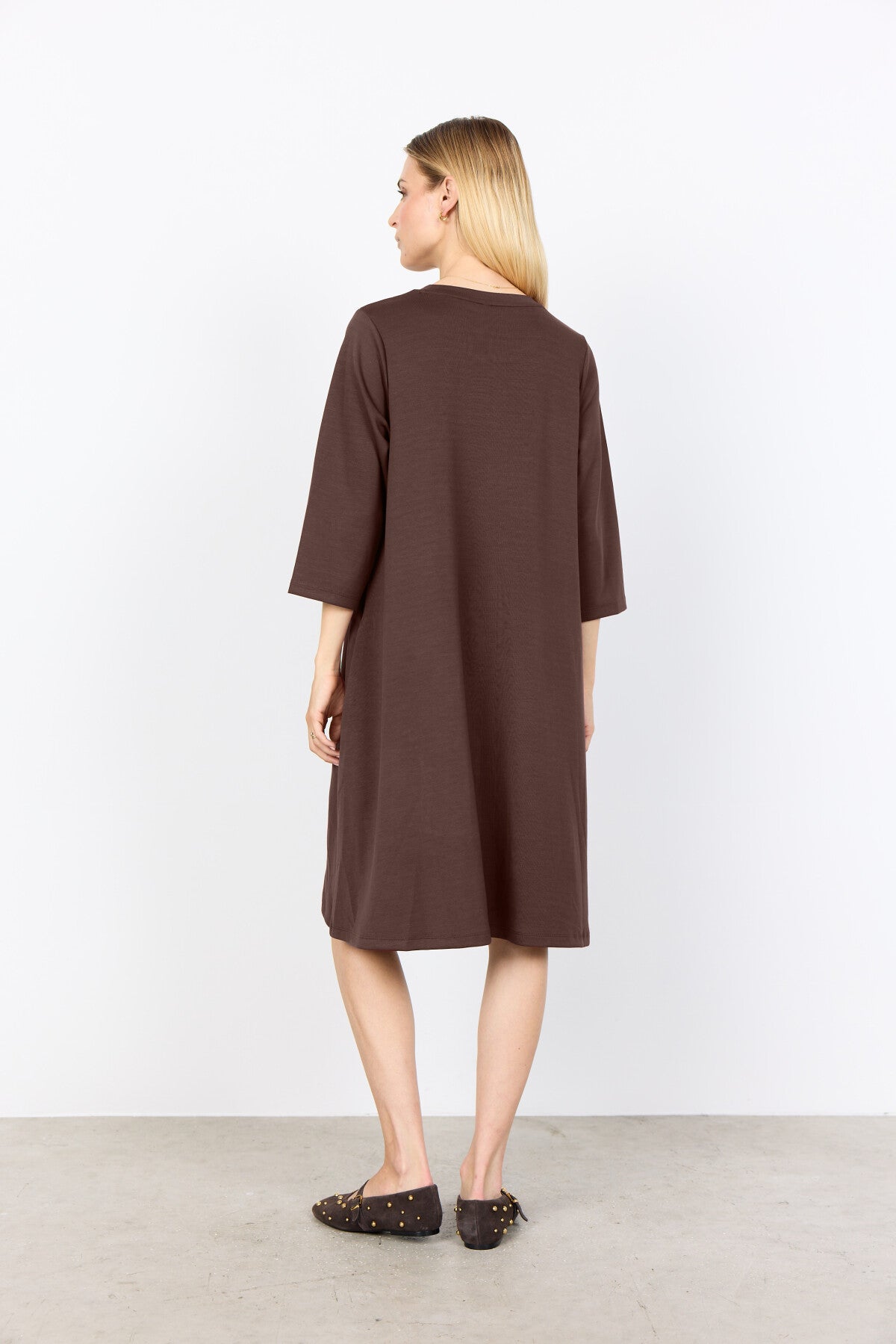 SC-BANU 155 Jurk Donkerbruin