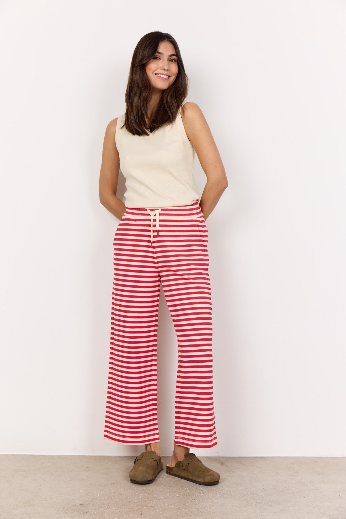 SC-BARNI 43 Broek Rood